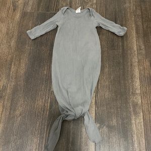 Kate Quinn Gown 0/3m